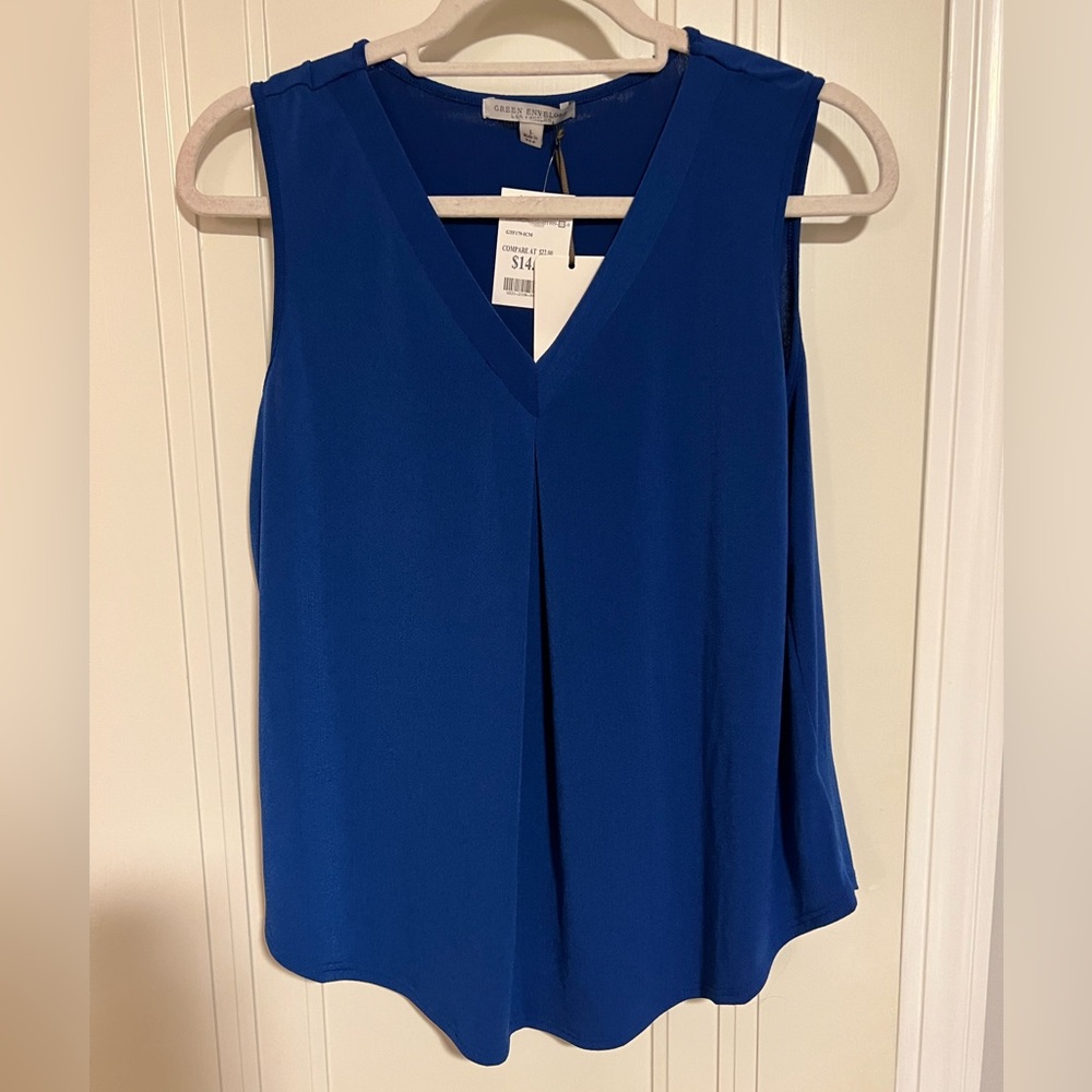 NWT Blue sleeveless shirt Sz L